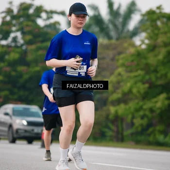 Runner Photo 7416279