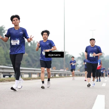Runner Photo 7416291