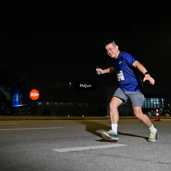 Runner Photo 7416293