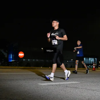 Runner Photo 7416296