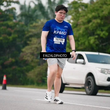 Runner Photo 7416299