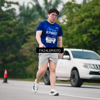 Runner Photo 7416301
