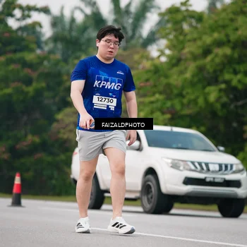 Runner Photo 7416305