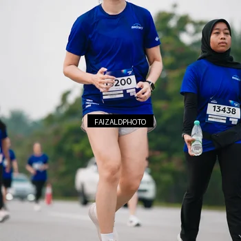 Runner Photo 7416311