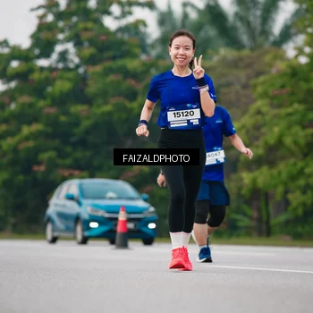 Runner Photo 7416341