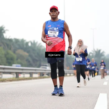 Runner Photo 7416359