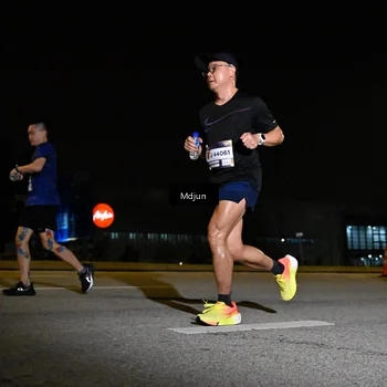Runner Photo 7416364