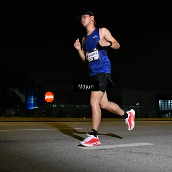 Runner Photo 7416366