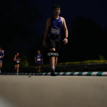 Runner Photo 7416378