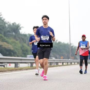 Runner Photo 7416391