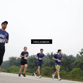 Runner Photo 7416392