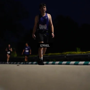 Runner Photo 7416412