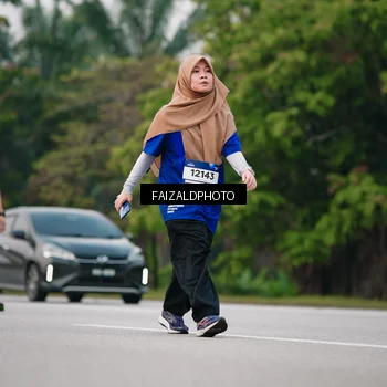 Runner Photo 7416413