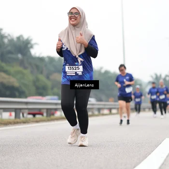 Runner Photo 7416426