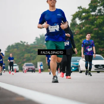 Runner Photo 7416431