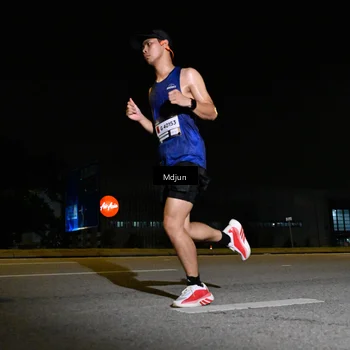 Runner Photo 7416435