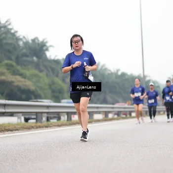 Runner Photo 7416439