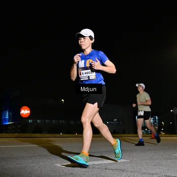 Runner Photo 7416467