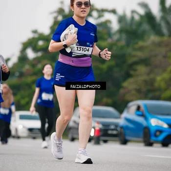 Runner Photo 7416468