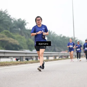 Runner Photo 7416476