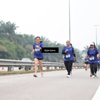 Runner Photo 7416484