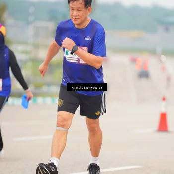 Runner Photo 7416489