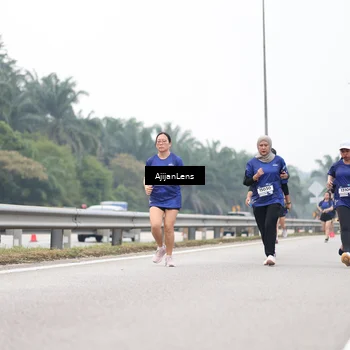 Runner Photo 7416507
