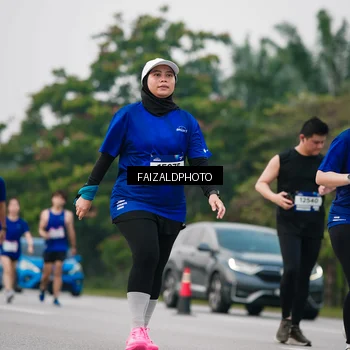 Runner Photo 7416512