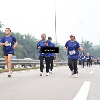 Runner Photo 7416514