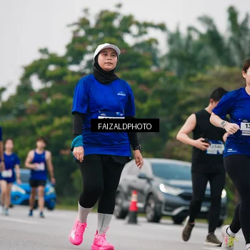 Runner Photo 7416516