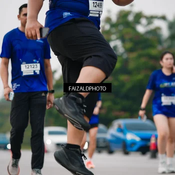 Runner Photo 7416518