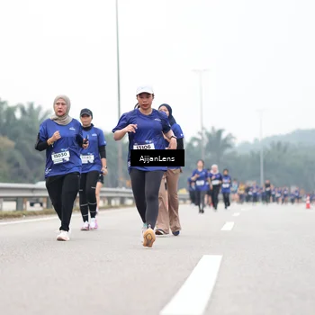 Runner Photo 7416528