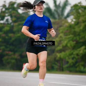 Runner Photo 7416532