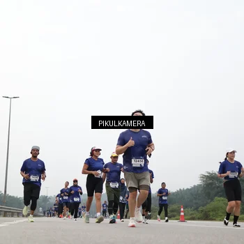 Runner Photo 7416535