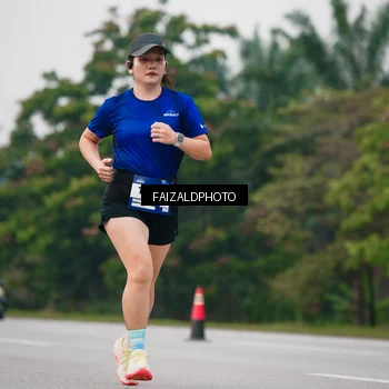Runner Photo 7416537