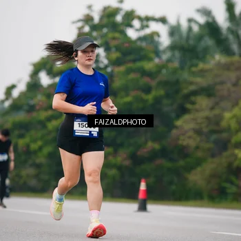 Runner Photo 7416541