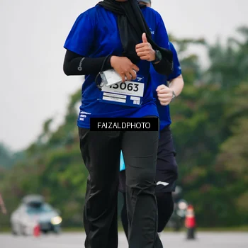 Runner Photo 7416545