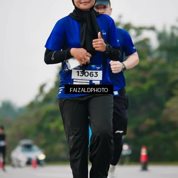 Runner Photo 7416549