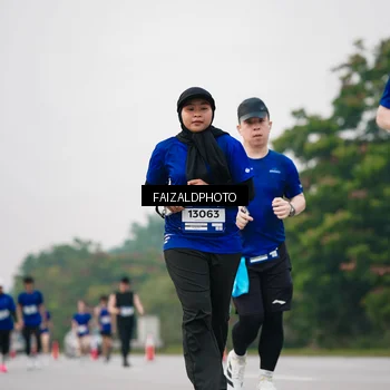 Runner Photo 7416554