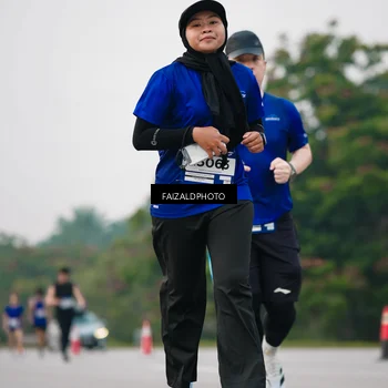 Runner Photo 7416555