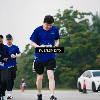 Runner Photo 7416564