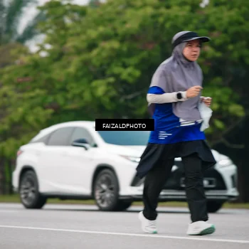 Runner Photo 7416590