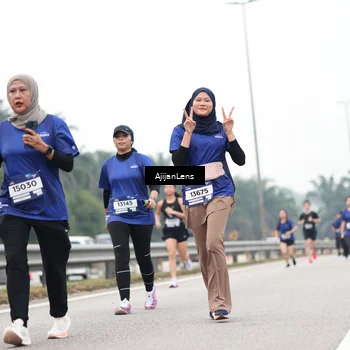 Runner Photo 7416596