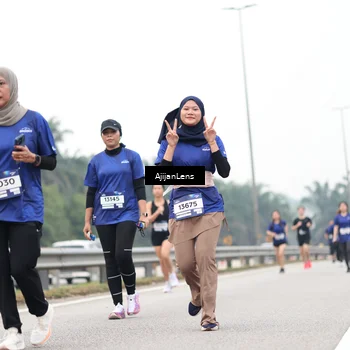 Runner Photo 7416598