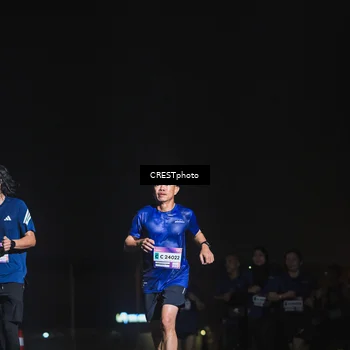 Runner Photo 7416605
