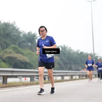 Runner Photo 7416610