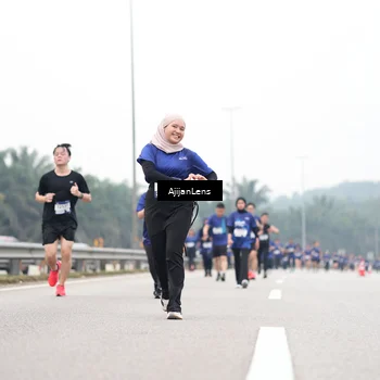 Runner Photo 7416617