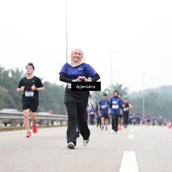 Runner Photo 7416621