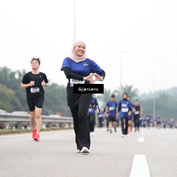 Runner Photo 7416622