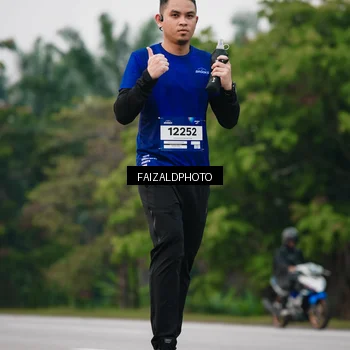Runner Photo 7416636